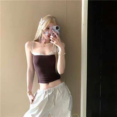 榆木湖边的房子